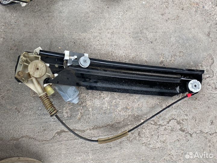 Стеклоподьемники BMW E39