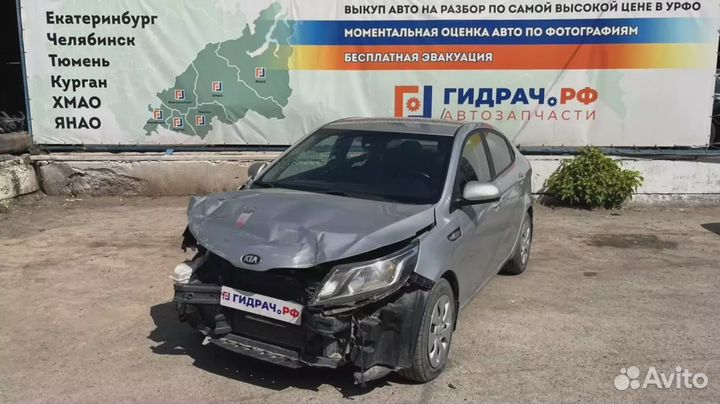 Обшивка багажника правая Kia Rio 3 (QB) 857234Y000WK