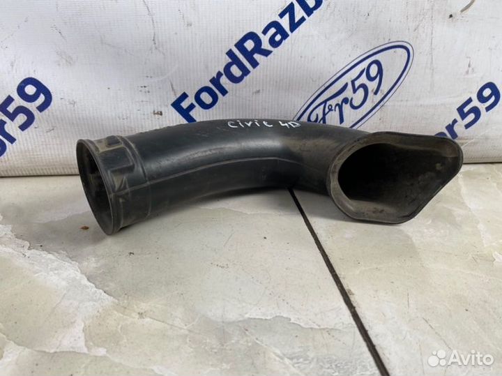 Патрубок воздушного фильтра Honda Civic 4D FD1