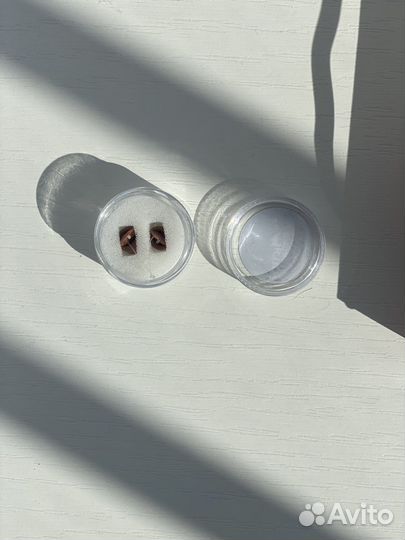 Микронаушник с кнопкой