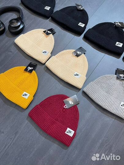 Шапка мужская брендовая