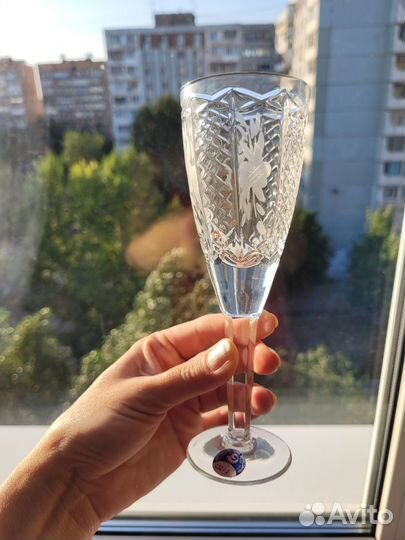 Хрустальные фужеры, рюмки