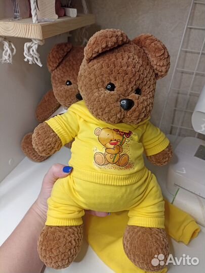 Мишка ручной работы в стильном костюме