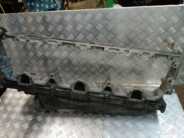 Коллектор впускной cummins M11