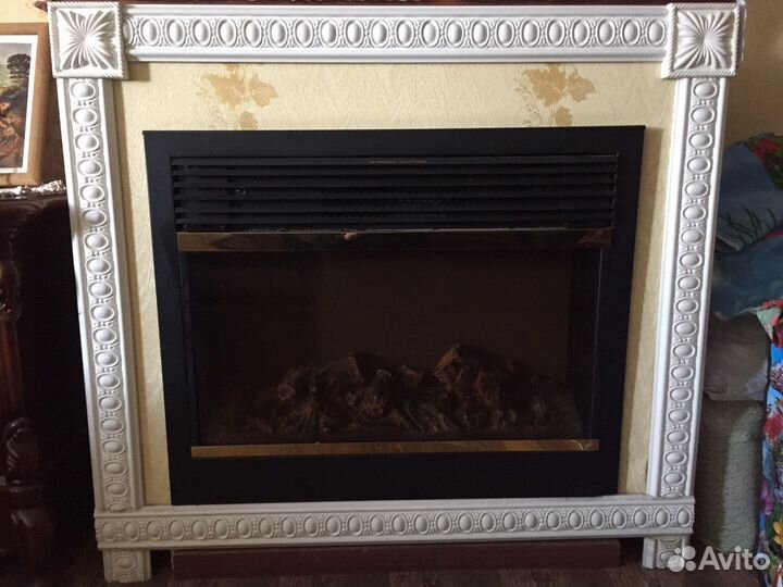 Электрокамин с эффектом пламени