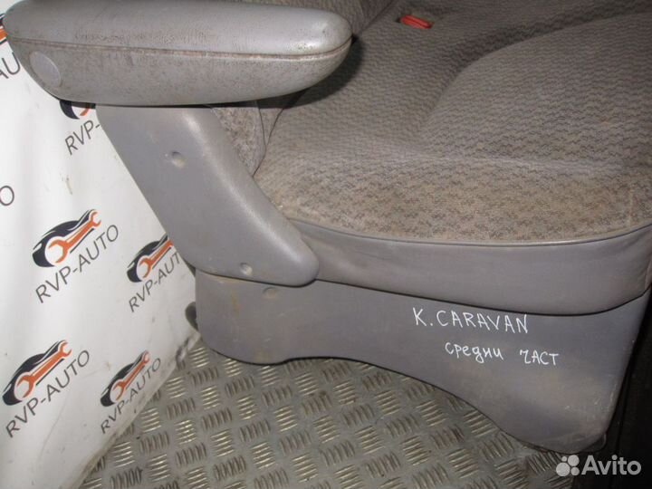 Сиденье средний ряд Chrysler Voyager 3 1995—2001