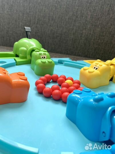 Голодные бегемотики Hasbro игра