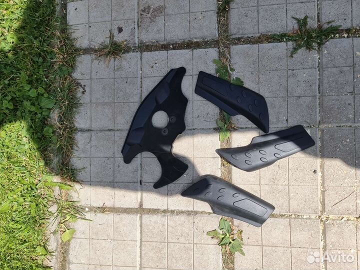 Yamaha r6 пластик разный оригинальный 06-16г