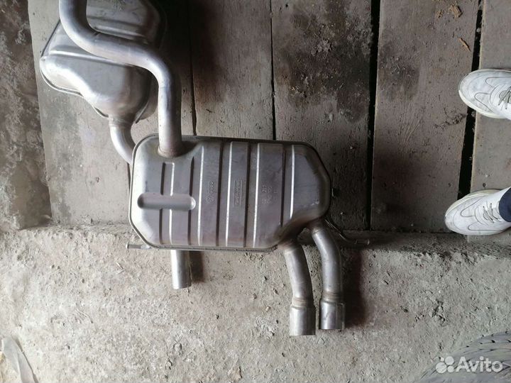 Задняя часть глушителя шкода октавия а5