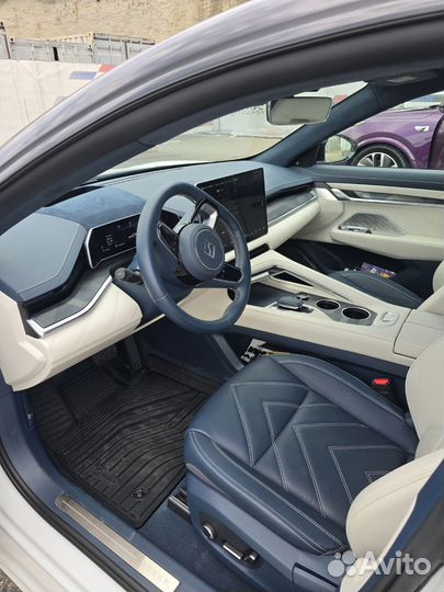 Аренда прокат zeekr 001