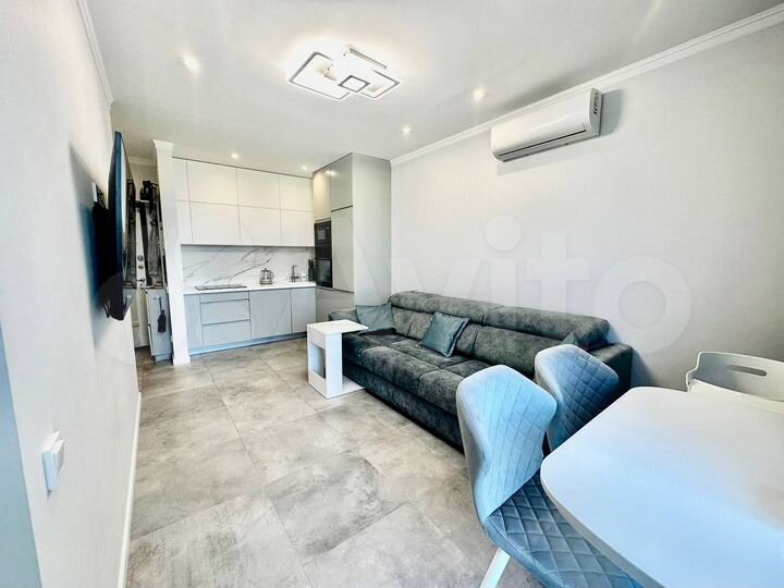 2-к. квартира, 40 м², 10/25 эт.