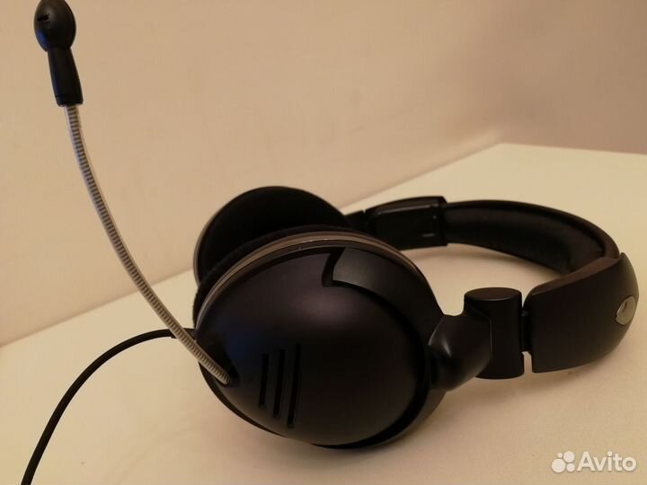 Наушники Alienware