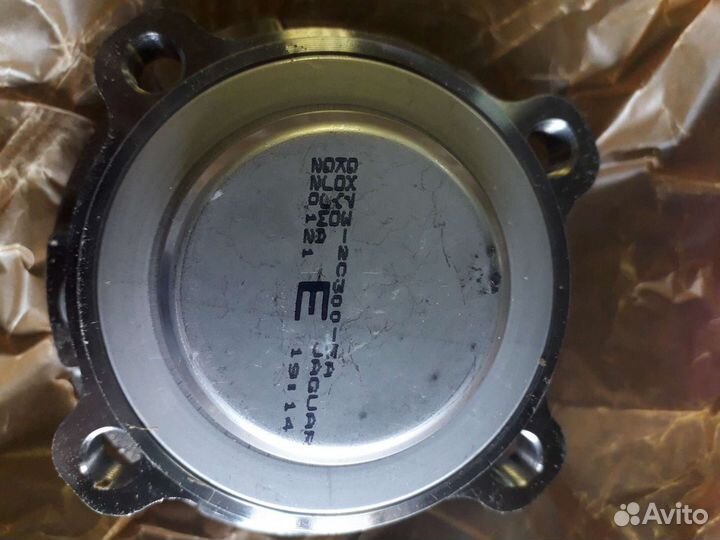 Jaguar XE XF передняя ступица