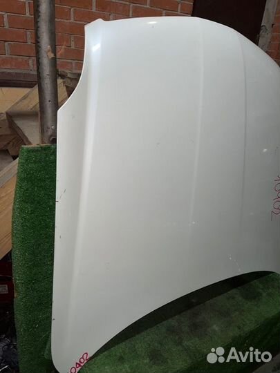 Капот Nissan Skyline NV35