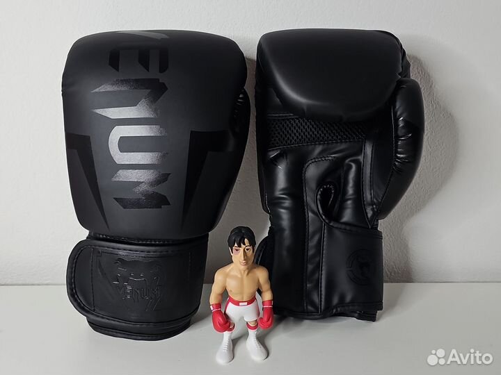 Боксерские перчатки Venum, Top качество