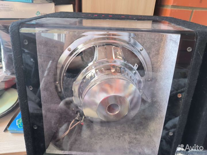 Активный сабвуфер supra