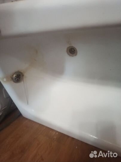 Ванна чугунная