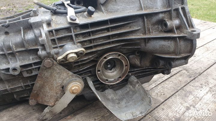 Коробка передач AKM Ауди 80 90 100 А6