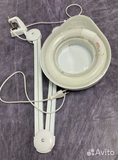 Лампа для косметолога