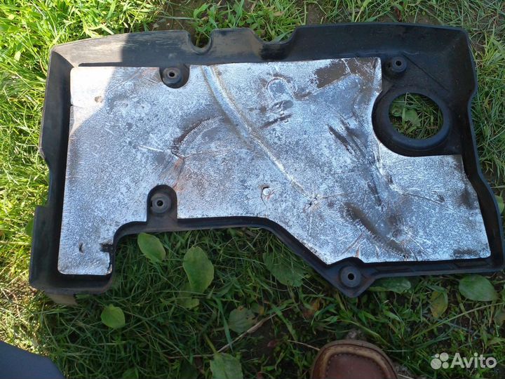 Крышка декоративная ваз 2110-11-12