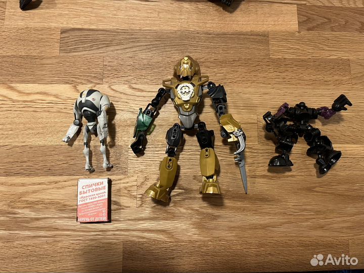 Детские военные игрушки солдатики роботы танки