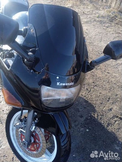 Kawasaki ZZR400