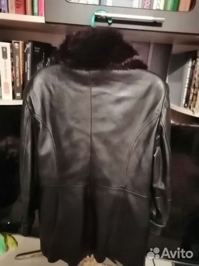 Кожаная куртка женская