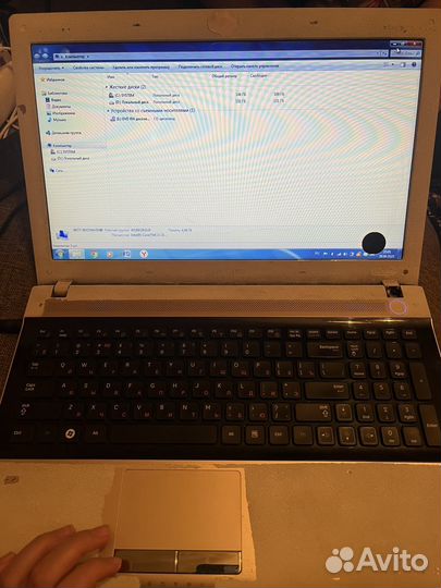 Ноутбук samsung