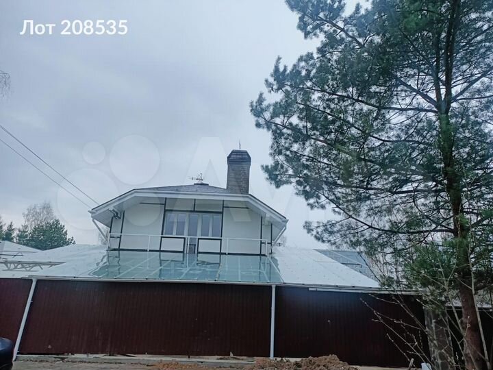 Дом 250 м² на участке 9 сот.