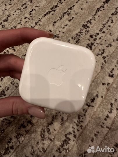 Наушники apple
