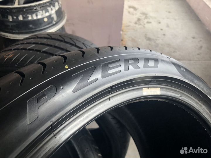 Pirelli P Zero 315/30 R22 и 295/35 R21