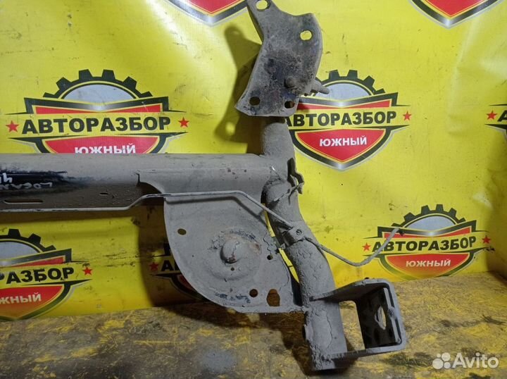 Балка задняя Renault Logan 1