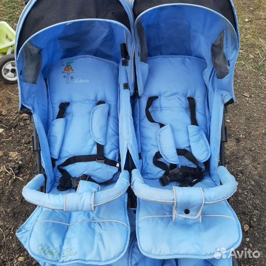 Коляска прогулочная для двойни в отличном состояни