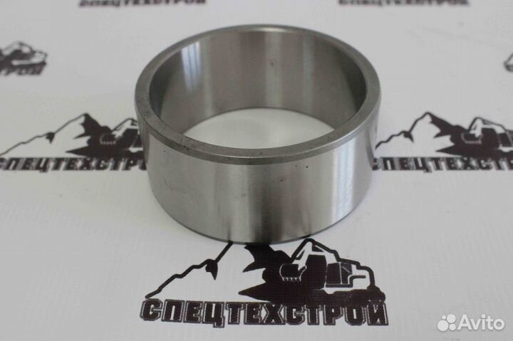 Втулка 4381857