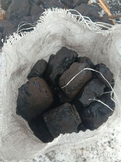 Уголь в мешках