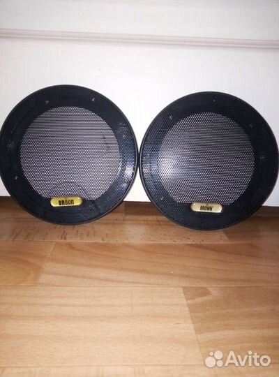 Подиумы грили для динамиков