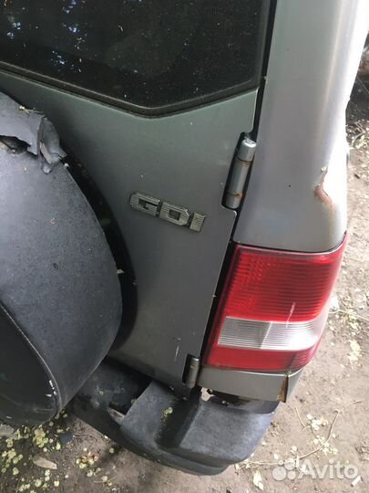Запчасти на mitsubishi pajero пинин io