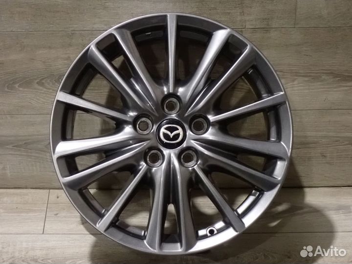 Комплект оригинальных R17 дисков Mazda CX5