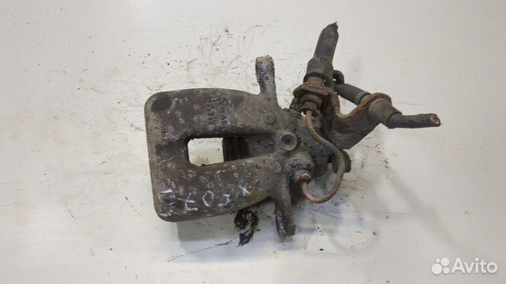 Суппорт Skoda SuperB, 2008