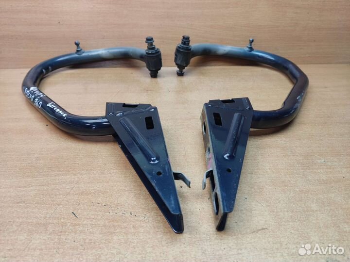 Петли крышки багажника, Volvo 960