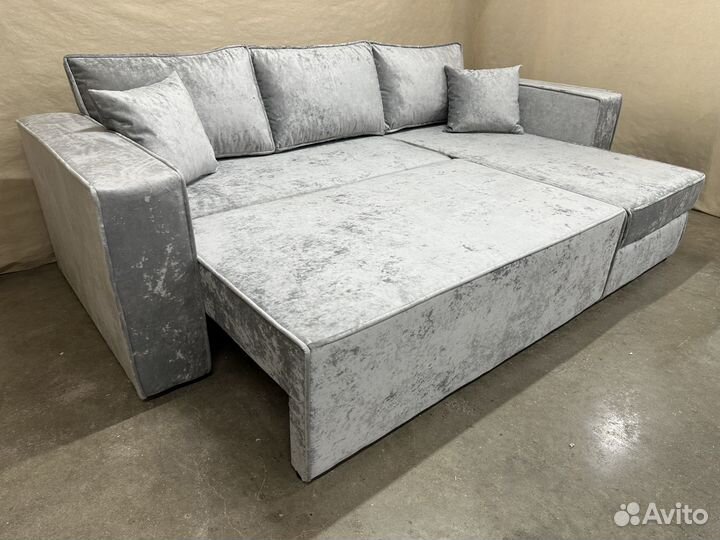 Диван угловой