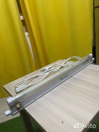 Люминисцентный светильник 12вт