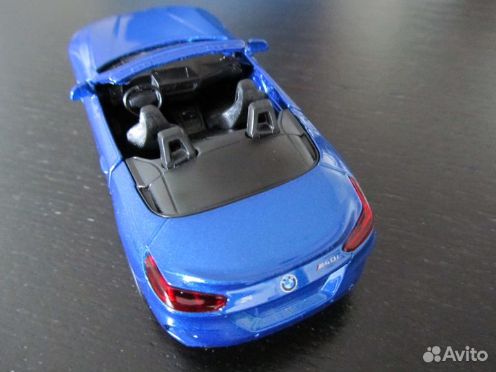 Модель BMW Z 4 M