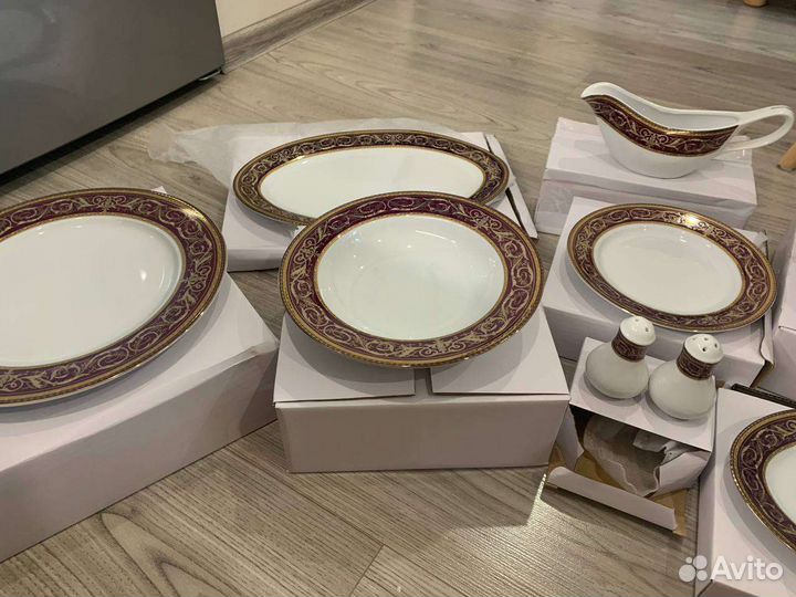Сервиз 27 предметов на 6 персон
