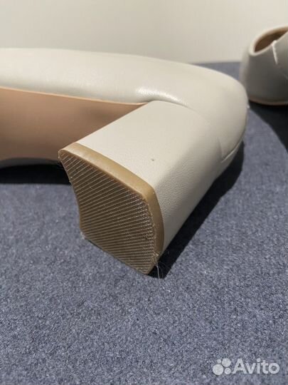 Туфли женские 39 размер