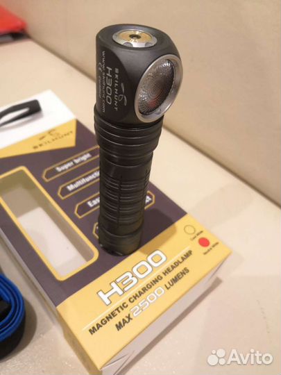 Фонарь Skillhunt H300