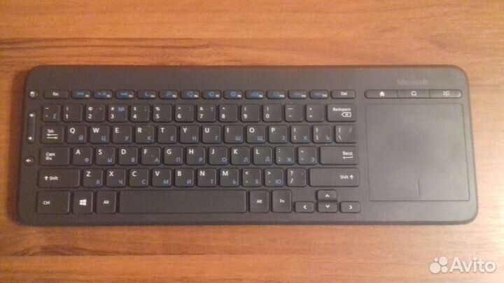 Продам без проводную клавиатуру без USB 