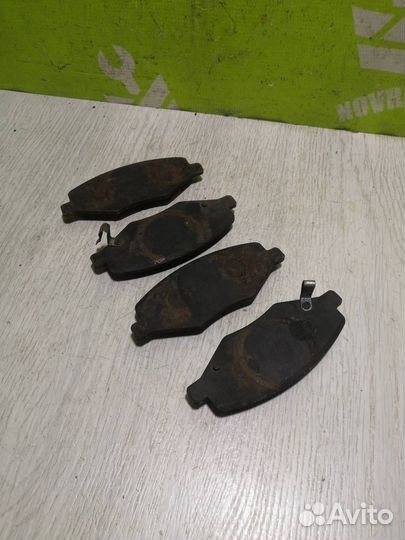 Колодки тормозные передние к-кт Чери Амулет 2006+