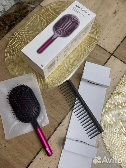 Расческа dyson