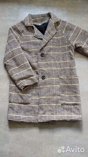 Пальто для девочки 140